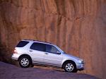 Mercedes-Benz ML500 2001 года